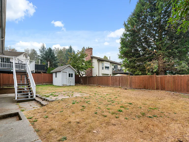 3639 Dunsmuir Way — Photo 38