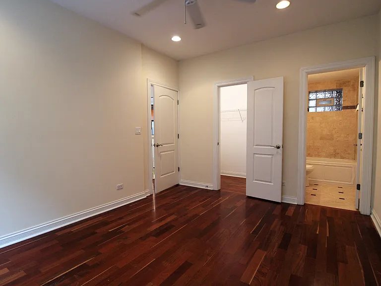 4321-23 N Tripp Ave — Photo 12
