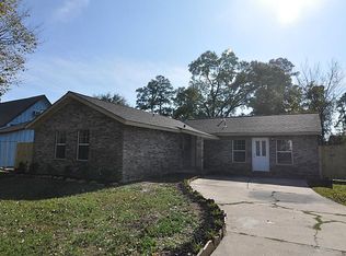 4826 Debeney Dr, Houston, TX 77039