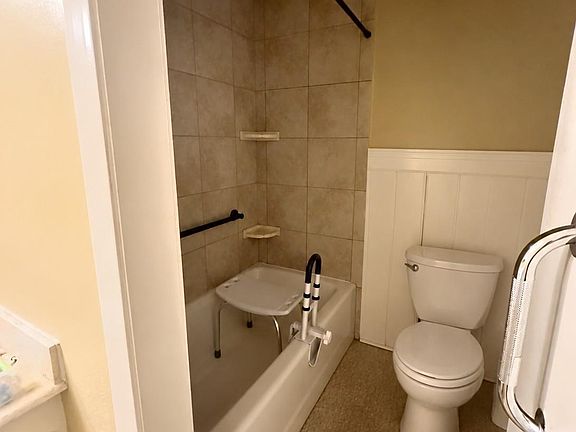 3rd image of 5920 Hibiscus Dr