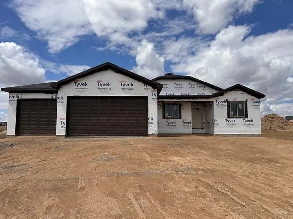 675 E Heron Dr, Pueblo, CO 81007