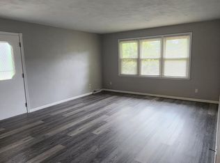 208 S 4th St #A, Dunlap, IL 61525