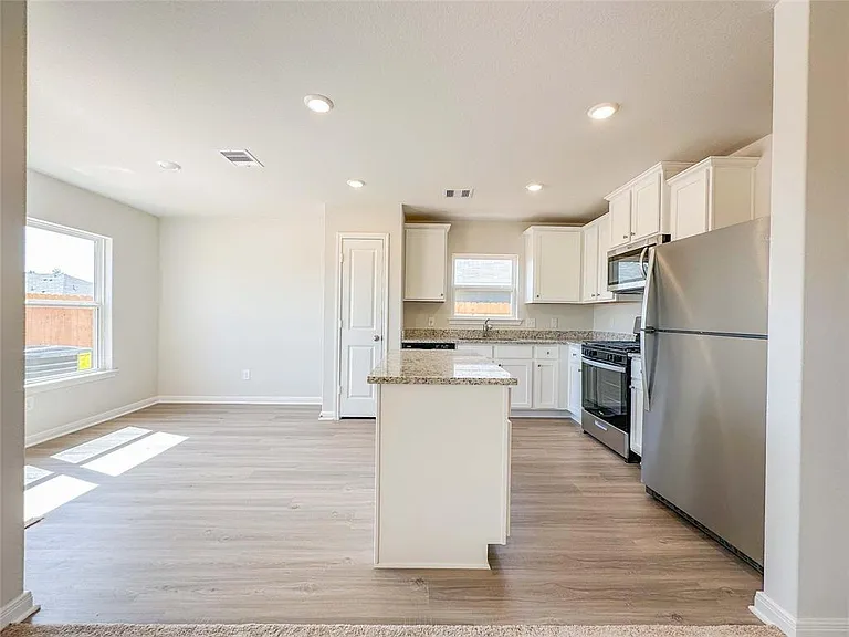 16322 Sweet Grove Dr — Photo 8