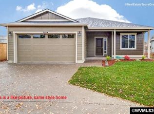 65 Elm Ave, Gervais, OR 97026