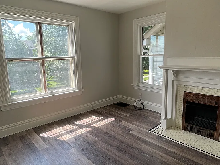 401 N McKean St #2 — Photo 13