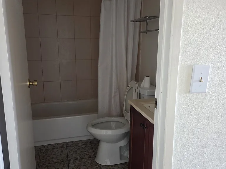 622 San Pascual Ave #C — Photo 3
