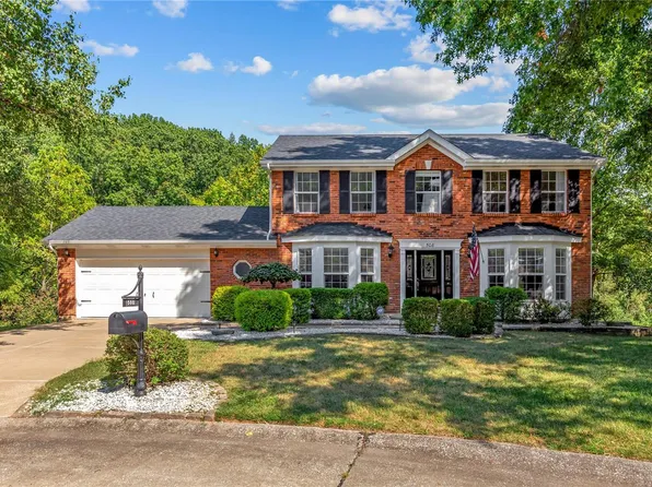 508 Kiefer Oak Ct, Ballwin, MO 63021