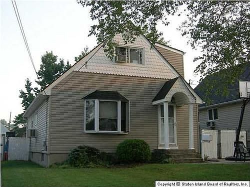 1st image of 837 Lamont Ave
