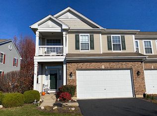 318 Nelson Dr, Geneva, IL 60134