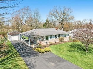 58 Woodland Dr, New Middletown, OH 44442