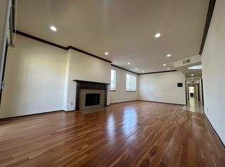 10654 Eastborne Ave APT 201, Los Angeles, CA 90024