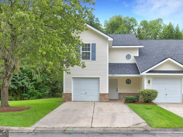 1118 Towne Park Dr, Rincon, GA 31326