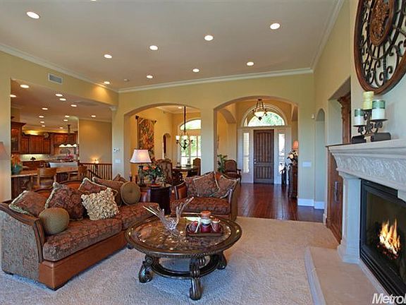 3rd image of 5160 Breese Cir