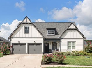 7569 Delancey Dr, College Grove, TN 37046