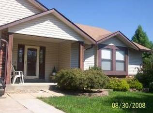 2 Kyle Ct, Saint Charles, MO 63304