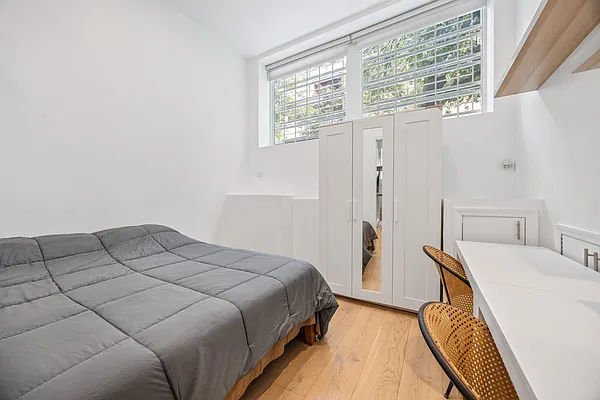 Rented by John W. Chang, LREB | media 5