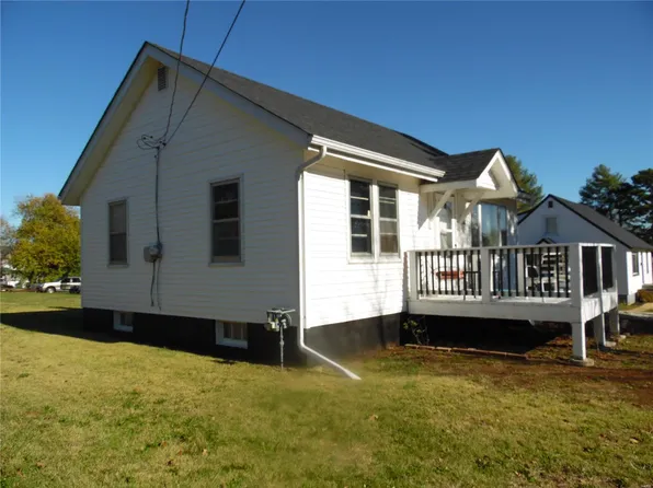 1145 Moselle Rd, Saint Clair, MO 63077