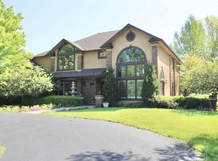 69 Willowbrook Rd, Hutchinson, KS 67502