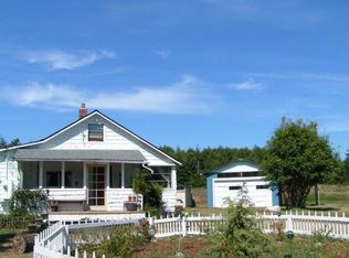 751 Crescent Beach Rd, Port Angeles, WA 98363