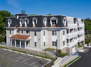 441 Essex St UNIT 101, Swampscott, MA 01907