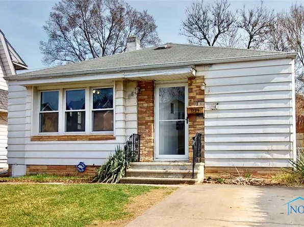 1734 Wyndhurst Rd, Toledo, OH 43607