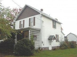 403 Prairie St, Harrisville, PA 16038