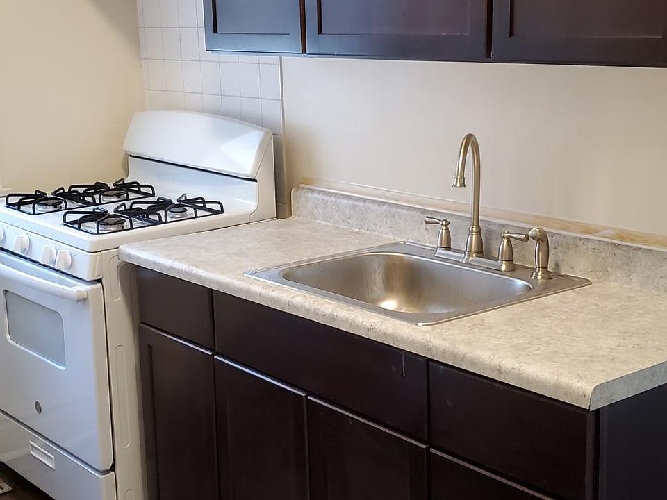 1st image of 5046 W Diversey Ave #1S