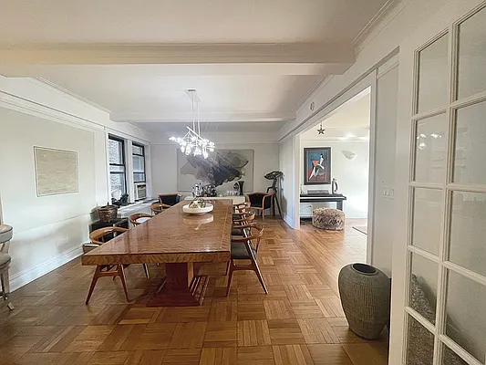 Rented by Rachel Realty | media 7
