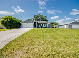 14160 Cedardale St, Fort Myers, FL 33905