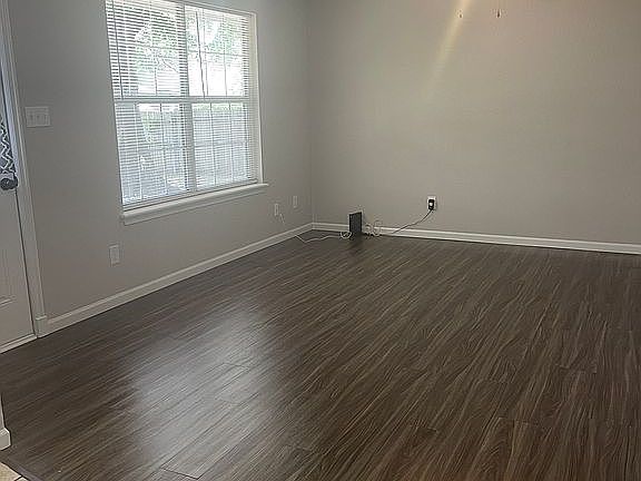 4th image of 9455 E Cherrywood Dr