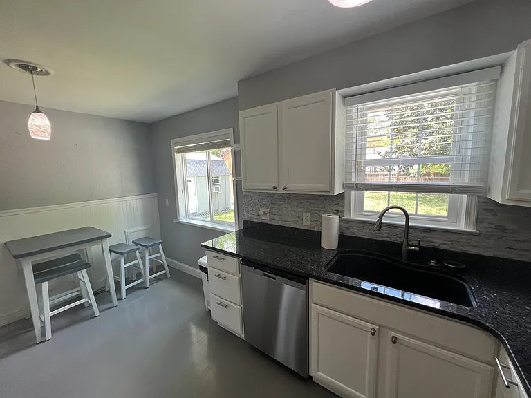 9535 Sherwood Pl — Photo 11