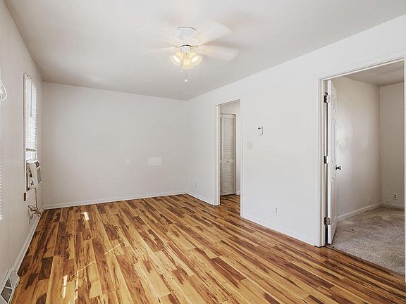 5th image of 6N927 Roosevelt Ave