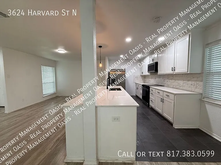 3624 Harvard St N — Photo 3