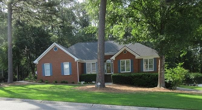 1st image of 2890 Jon Lee Dr