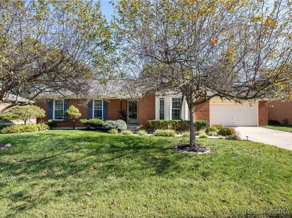 808 Acorn Lane, Jeffersonville, IN 47130