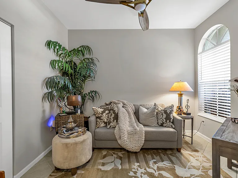 6407 Bella Cir #403 — Photo 6