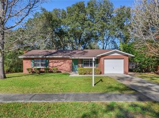 5211 Presidential St, Seffner, FL 33584