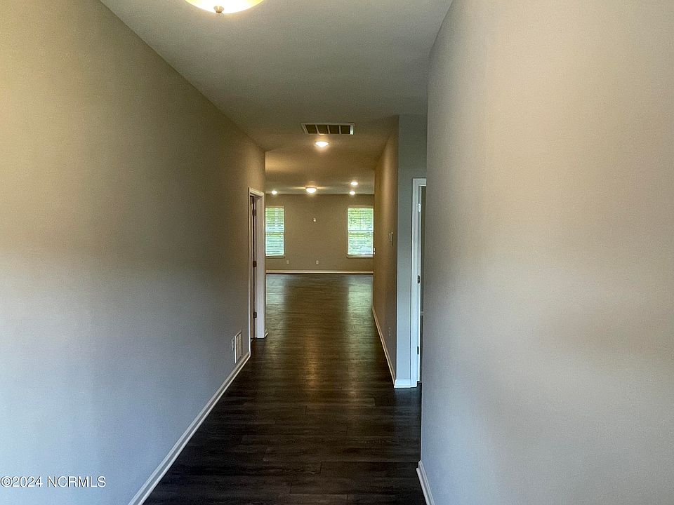 653 Landmark Cove, Calabash, NC 28467 Zillow