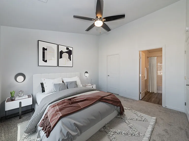 Ivy Hills Living Spaces — Photo 27