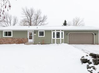 1714 Park Blvd S, Fargo, ND 58103