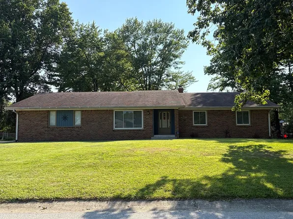 522 Ramblin Rd, Greenwood, IN 46142
