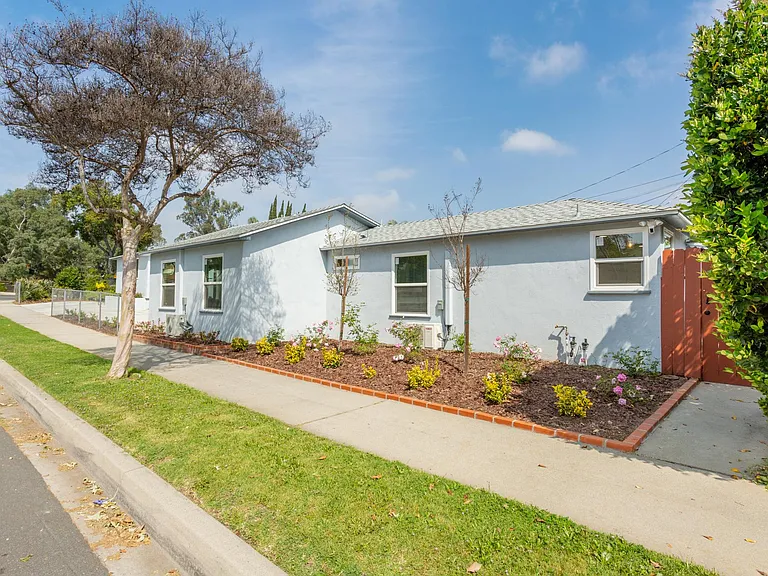 1232 S Ramona St #A — Photo 5