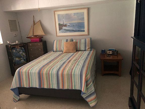 3rd image of 5664 40th Ter N APT 330