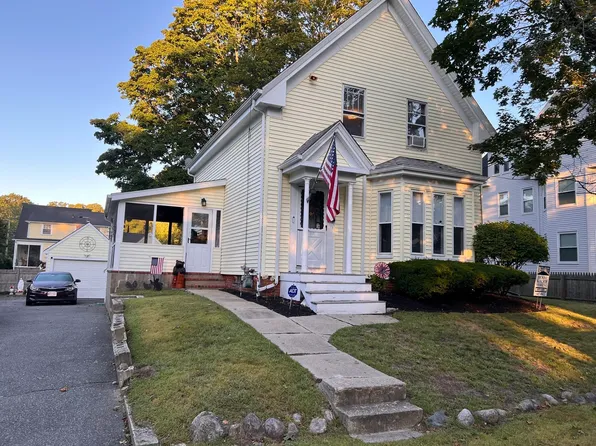 93 Stetson St, Whitman, MA 02382