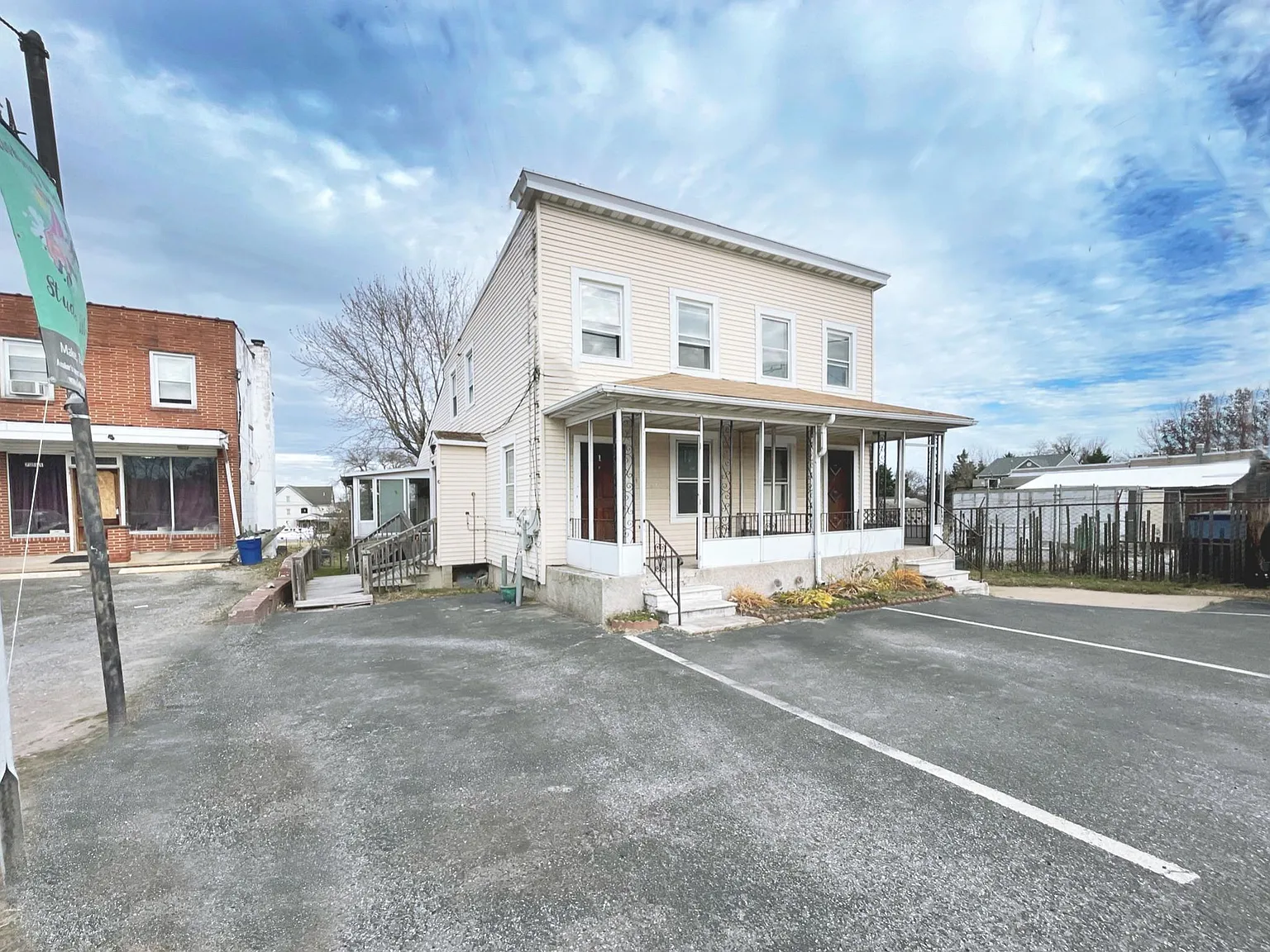 7213 N Point Rd — Photo 2