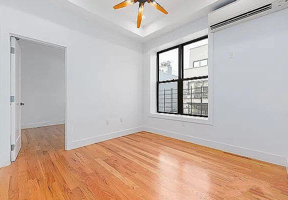 4th image of 275 Kosciuszko St Floor 3