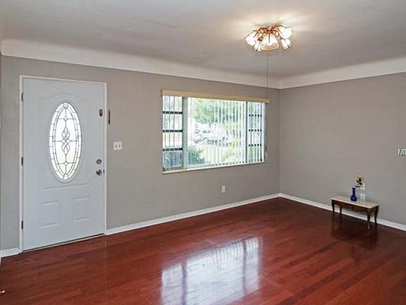 2nd image of 860 64th Ave S
