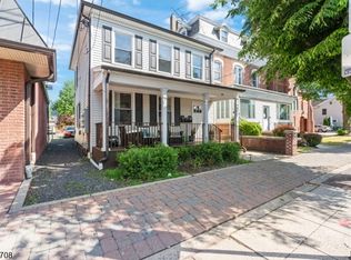 54 W Somerset St FLOOR 2, Raritan, NJ 08869