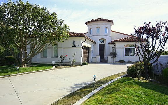 7249 Sanderling Court