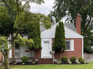 21 Willits Rd, Glen Cove, NY 11542